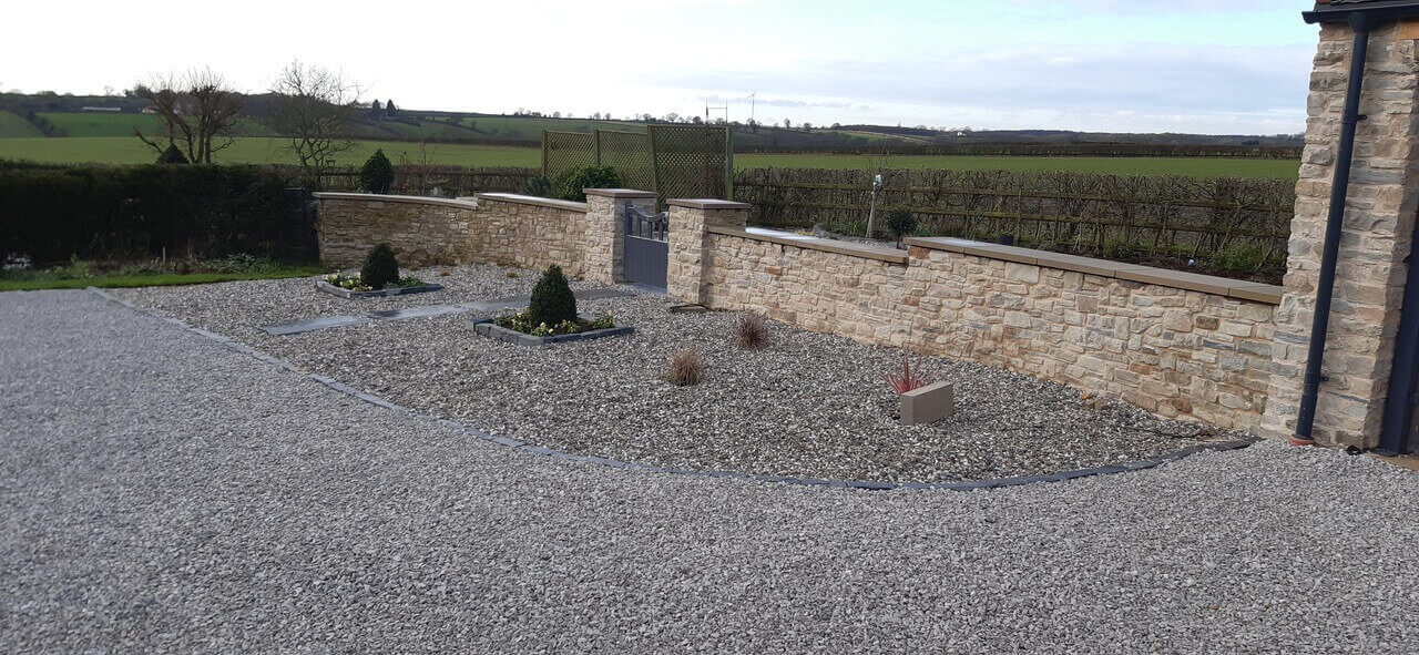 Buxton Architectural Stone Curved Wall Natural Stone Full Length